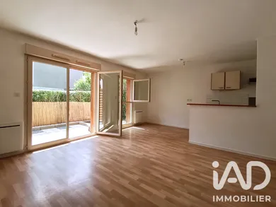 Apartment in Saint-Armel (35230)