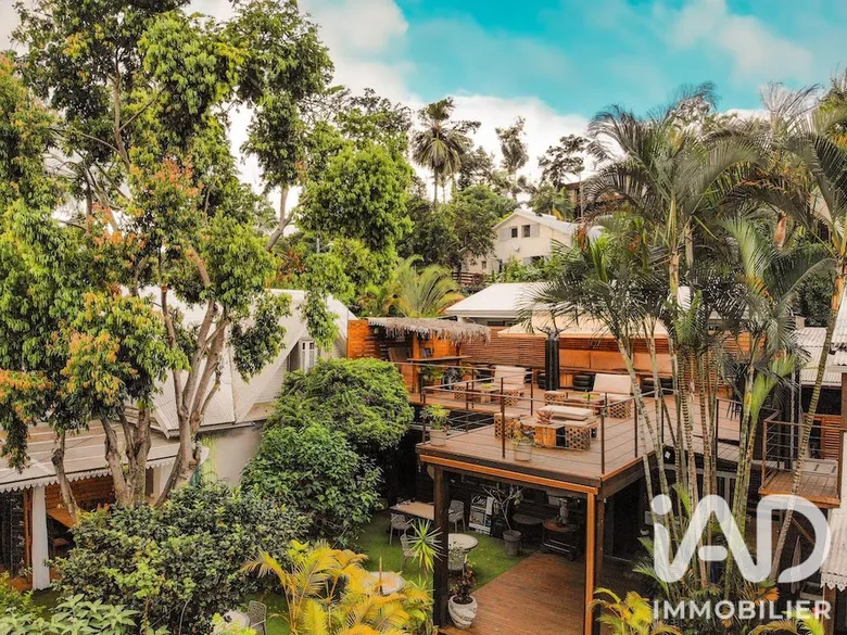 Maison 25 pièces 600 m² · à Saint-Paul · 600 m² · 2 200 000 €