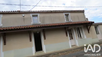 Longère à Beaupréau en Mauges (49600)