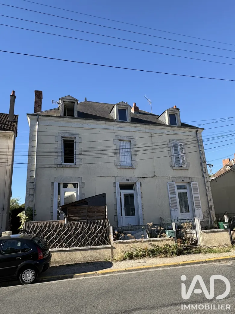 Immeuble 172 m² · à Reuilly · 172 m² · 134 000 €