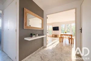 Apartment in Sanary-sur-Mer (83110)