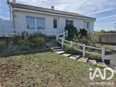 Maison à Sigournais (85110)