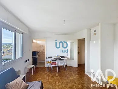 Appartement à Charleville-Mézières (08000)
