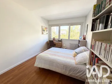 Apartment in Palaiseau (91120)