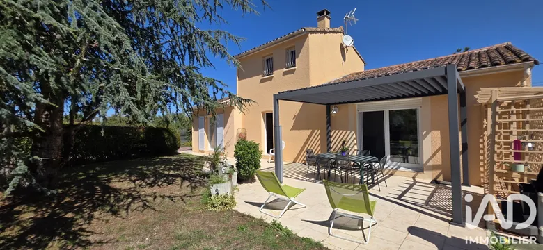 Maison 4 pièces 123 m² · à Chaillevette · 123 m² · 299 000 €