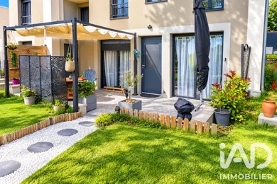 Apartment in Seraincourt (95450)