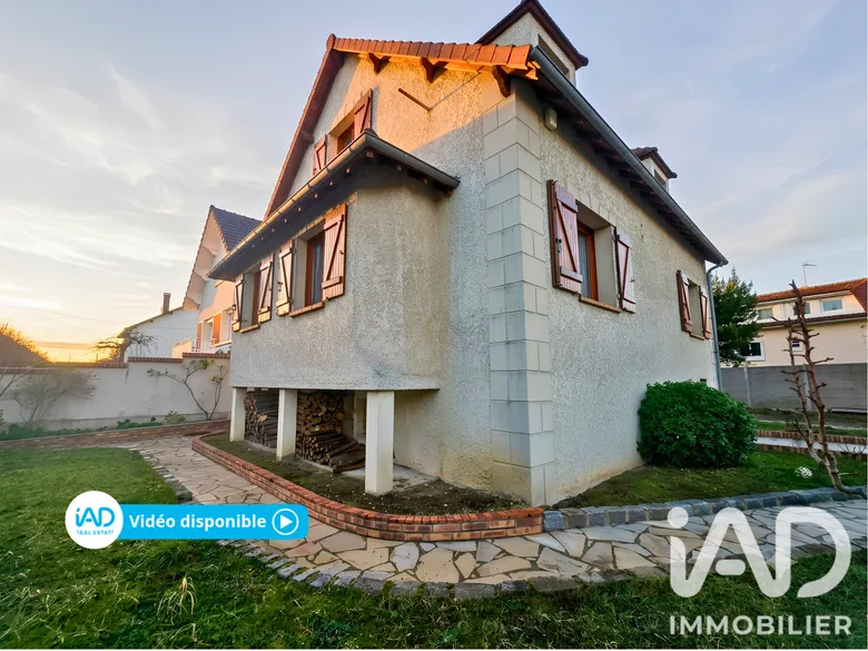 Maison 6 pièces 125 m² · à Sainte-Geneviève-des-Bois · 125 m² · 349 000 €