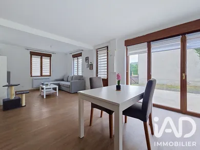 Maison de village à Doumely-Bégny (08220)