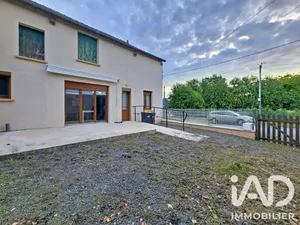 Maison de village à Doumely-Bégny (08220)