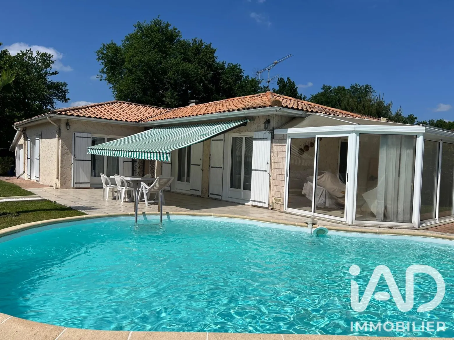 Vente maison à Cestas (33610) : maison traditionnelle 4 pièces 113 m² - 2104745 — 2