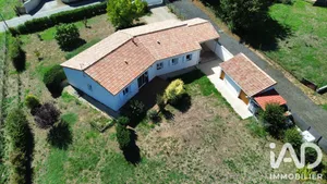 Pavillon à Chauvigny (86300)