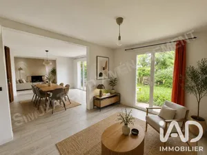 House in L'Isle-Adam (95290)