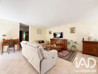 Maison à Hyères (83400)