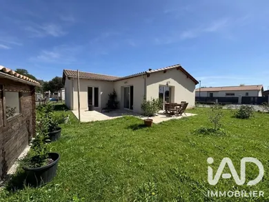 Maison traditionnelle à Villandraut (33730)