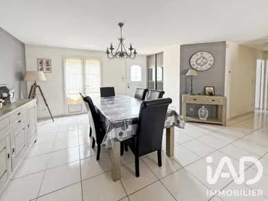 Maison à Moisenay (77950)