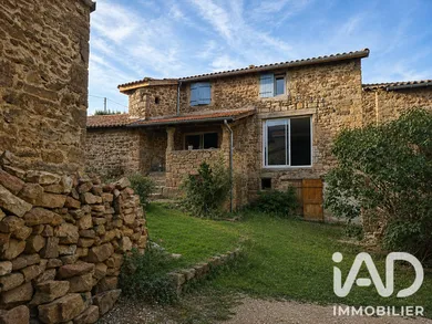 Village house in Roiffieux (07100)