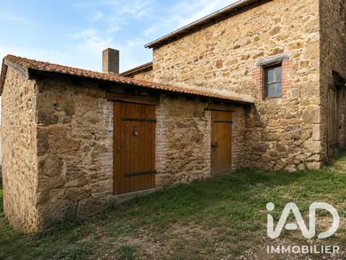 Village house in Roiffieux (07100)
