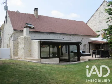 House in Chaumont-en-Vexin (60240)