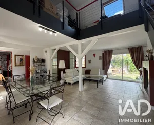 House in Luynes (37230)