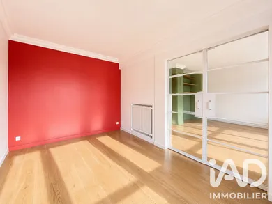 Apartment in Clamart (92140)