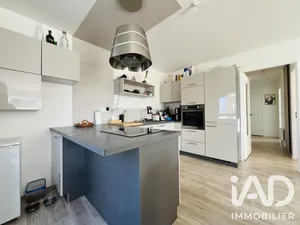 Apartment in Rezé (44400)