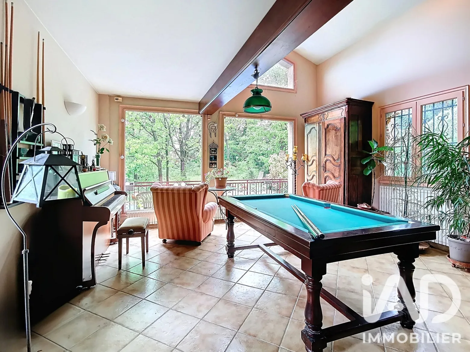 Vente maison à Sainte-Foy-lès-Lyon (69110) : maison traditionnelle 10 pièces 240 m² - 2103366 — 3
