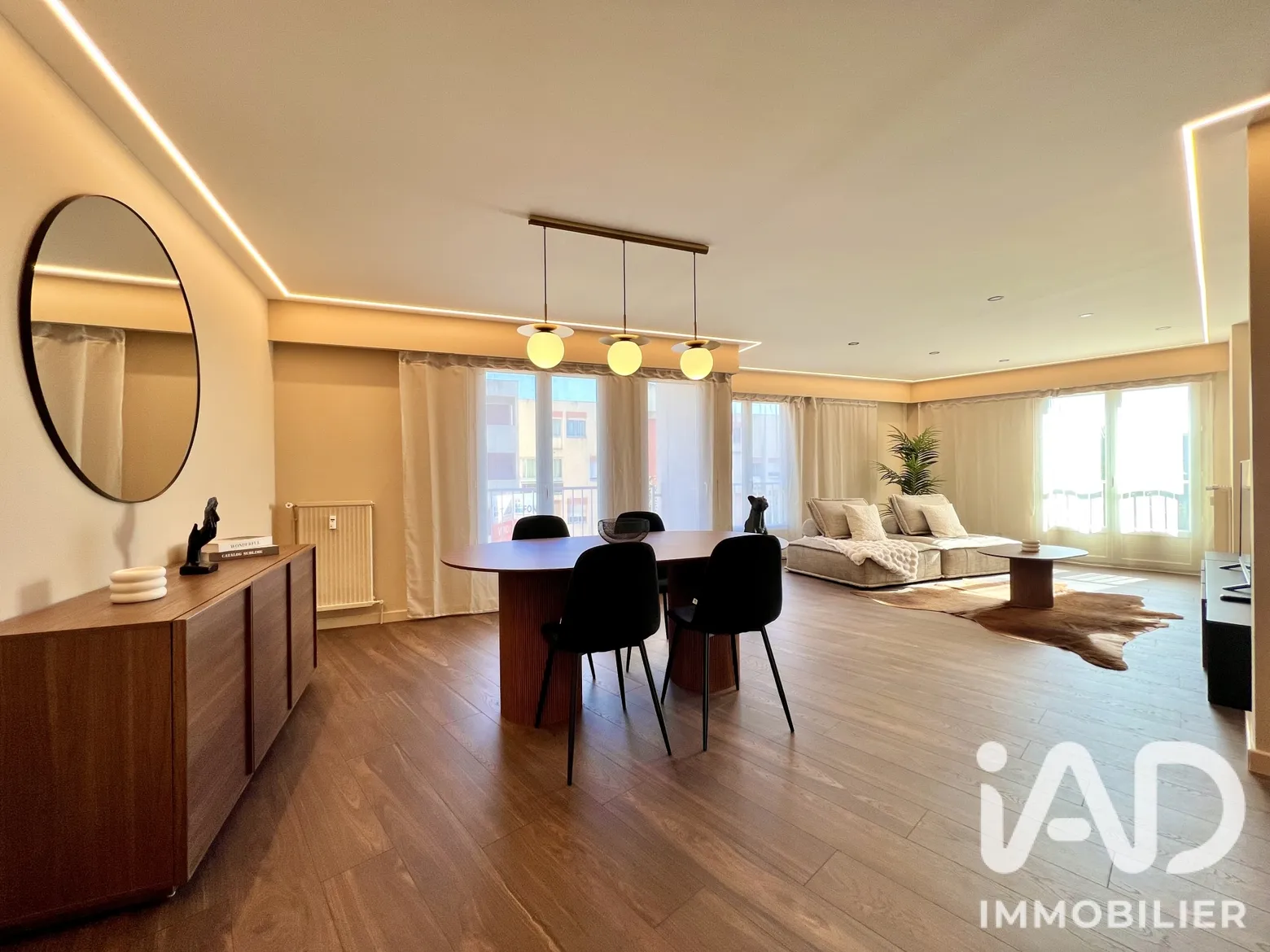Vente appartement à La Londe-les-Maures (83250) : appartement 4 pièces 100 m² - 2102122 — 2