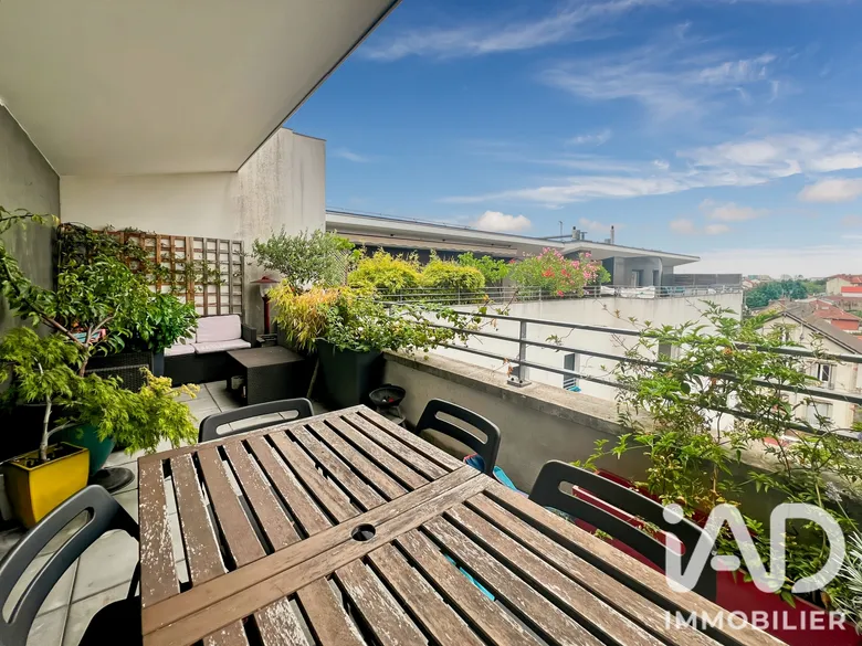 Appartement 3 pièces 67 m² · à Vitry-sur-Seine · 66,8 m² · 299 000 €