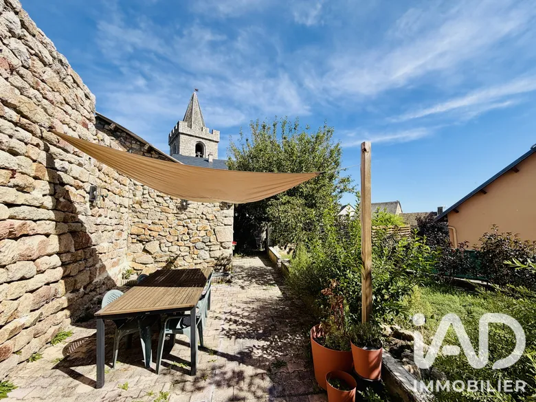 Maison 4 pièces 102 m² · à Saint-Chély-d'Apcher · 102 m² · 209 000 €