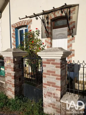 Maison de village à Saint-Victurnien (87420)
