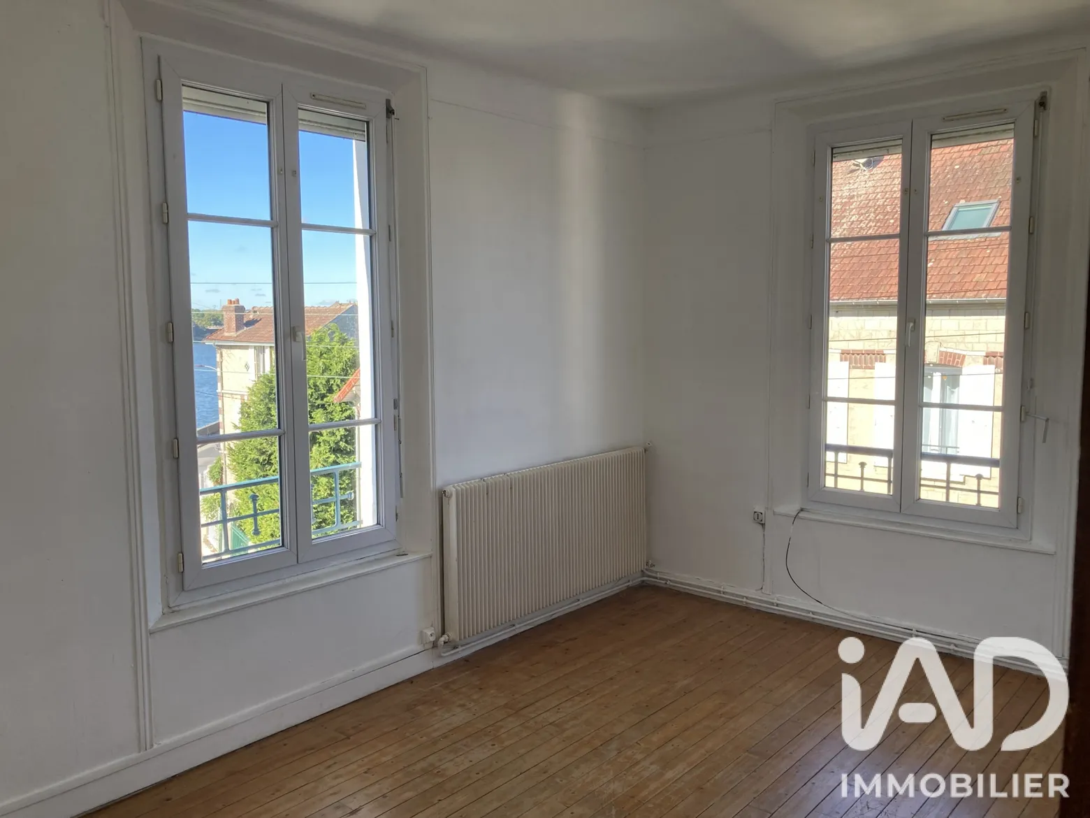 Vente appartement à Creil (60100) : appartement 2 pièces 49 m² - 2103821 — 2