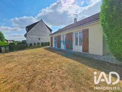 Maison à Magnanville (78200)