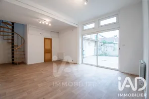Duplex à Gargenville (78440)