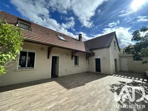 Maison de ville à Francières (60190)