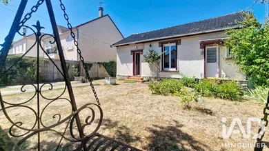Detached house in Vert-Saint-Denis (77240)
