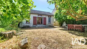 Detached house in Vert-Saint-Denis (77240)