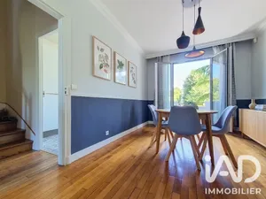 Townhouse in Enghien-les-Bains (95880)