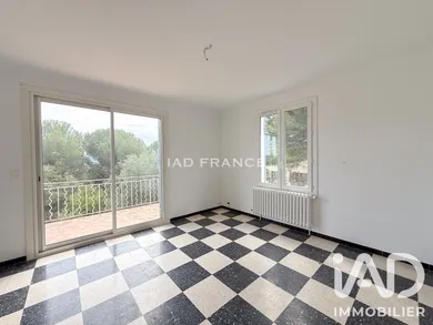 House in Saint-Saturnin-lès-Apt (84490)