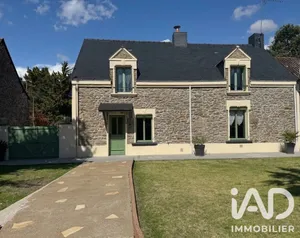 Maison traditionnelle à Besné (44160)