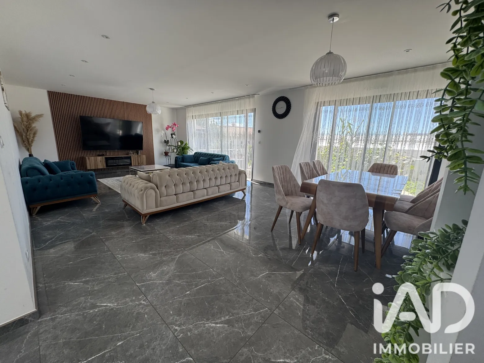 Vente maison à Les Sorinières (44840) : maison d'architecte 5 pièces 140 m² - 2103904 — 2