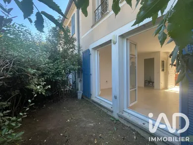 Apartment in Antony (92160)