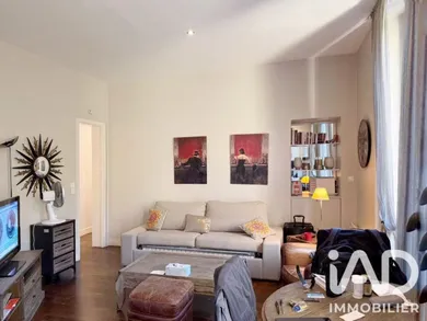 Appartement à Paris (75008)