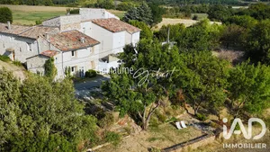 Park home in Savasse (26740)