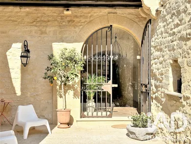 Maison de village à Castillon-du-Gard (30210)