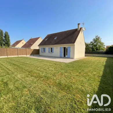 Maison à Les Écrennes (77820)