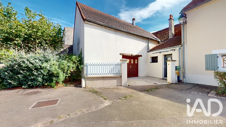 Maison 5 pièces 127 m² · à Auxerre · 126,7 m² · 145 000 €