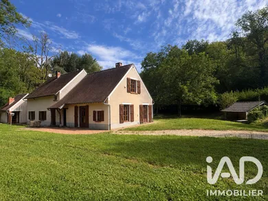 Traditional house in ARRANCOURT (91690)
