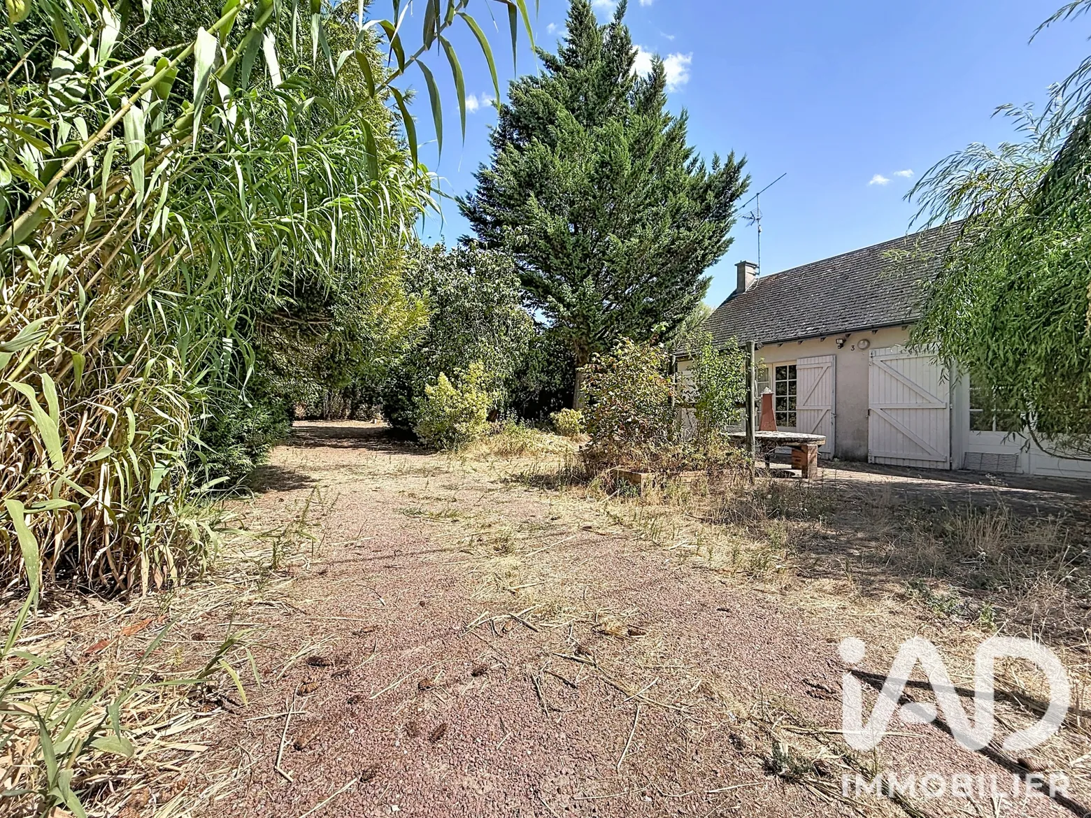 Vente maison à Saint-Georges-sur-Cher (41400) : maison 2 pièces 111 m² - 2095926 — 2