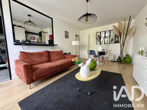 Apartment in Saint-Jacques-de-la-Lande (35136)