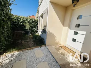 House in L'Isle-sur-la-Sorgue (84800)
